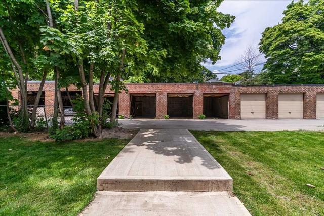 MAIN - 184 Millwood Rd, House detached with 2 bedrooms, 2 bathrooms and 1 parking in Toronto ON | Image 15