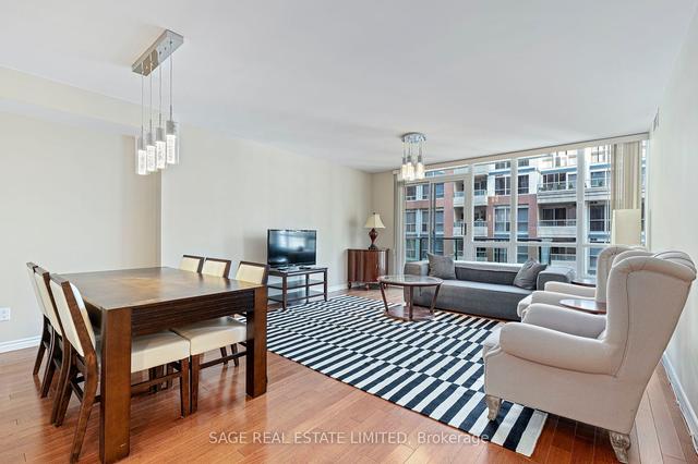 803 - 263 Wellington St W, Condo with 1 bedrooms, 1 bathrooms and 0 parking in Toronto ON | Image 17