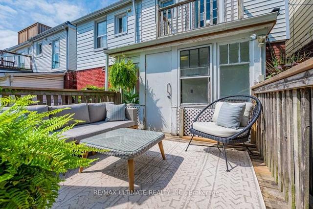 MAIN - 33 Alton Ave, House semidetached with 3 bedrooms, 1 bathrooms and 2 parking in Toronto ON | Image 8