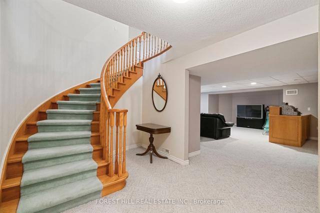 960 Lockwood Cir, House detached with 5 bedrooms, 7 bathrooms and 9 parking in Newmarket ON | Image 19