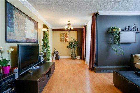 909 - 2900 Battleford Rd, Condo with 2 bedrooms, 1 bathrooms and 2 parking in Mississauga ON | Image 8