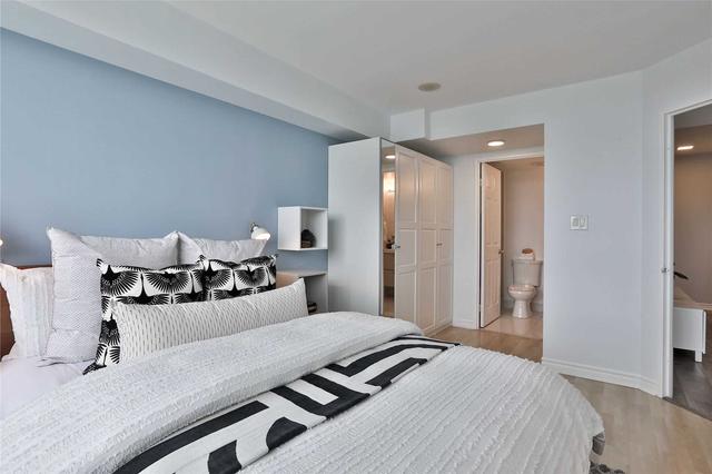 PH13 - 80 Mill St, Condo with 2 bedrooms, 2 bathrooms and 1 parking in Toronto ON | Image 26