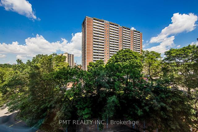 506 - 3 Hickory Tree Rd, Condo with 1 bedrooms, 1 bathrooms and 1 parking in York ON | Image 28
