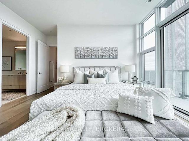 PH19 - 25 Adra Grado Way, Condo with 3 bedrooms, 4 bathrooms and 2 parking in North York ON | Image 13