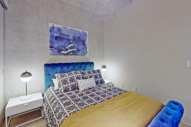 718 - 608 Richmond St W, Condo with 2 bedrooms, 2 bathrooms and 1 parking in Toronto ON | Image 14