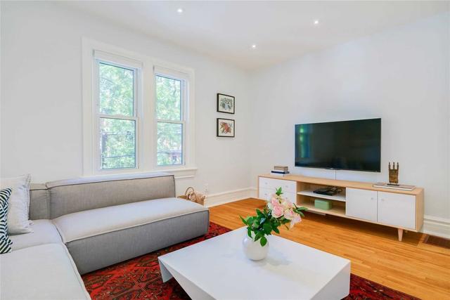 MAIN - 349 Sackville St, House semidetached with 5 bedrooms, 2 bathrooms and 0 parking in Toronto ON | Image 9