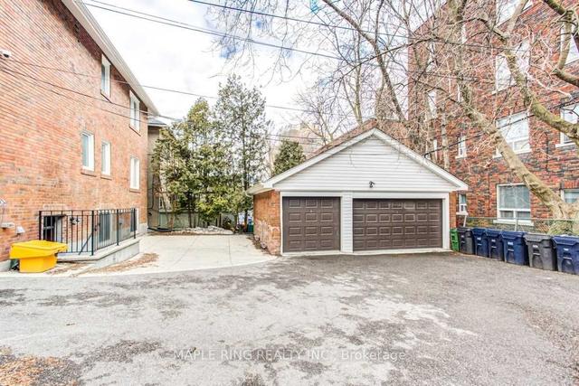 MAIN - 15 Highbourne Rd, House detached with 4 bedrooms, 2 bathrooms and 2 parking in Toronto ON | Image 3
