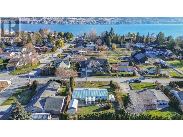 5214 Nixon Rd, House detached with 3 bedrooms, 2 bathrooms and 8 parking in Summerland BC | Image 1