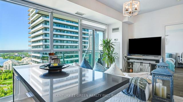 2811 - 33 Shore Breeze Dr, Condo with 2 bedrooms, 2 bathrooms and 1 parking in Toronto ON | Image 13