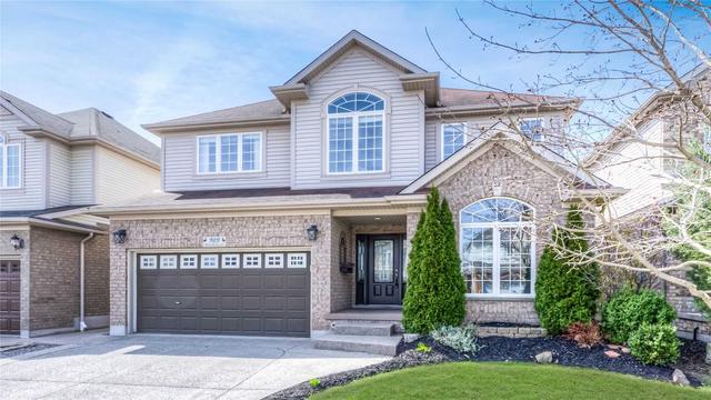909 Manorbrook Crt, House detached with 5 bedrooms, 3 bathrooms and 4 parking in Kitchener ON | Image 12