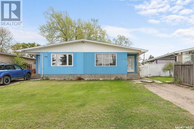 1159 Hastings St, House semidetached with 3 bedrooms, 1 bathrooms and null parking in Moose Jaw SK | Image 43