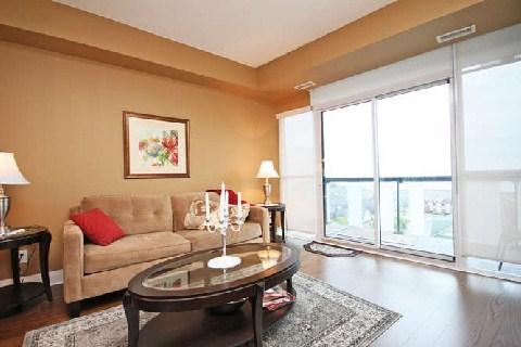 803 - 1 Hurontario St, Condo with 1 bedrooms, 2 bathrooms and 1 parking in Mississauga ON | Image 10