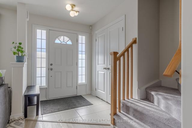 883 Broadway Blvd, House attached with 3 bedrooms, 3 bathrooms and 2 parking in Peterborough ON | Image 23