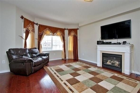 MAIN - 2 Summitgreen Cres, House detached with 4 bedrooms, 4 bathrooms and 2 parking in Brampton ON | Image 14