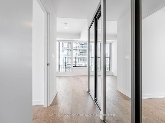 1209 - 1926 Lake Shore Blvd W, Condo with 3 bedrooms, 2 bathrooms and 1 parking in Toronto ON | Image 17