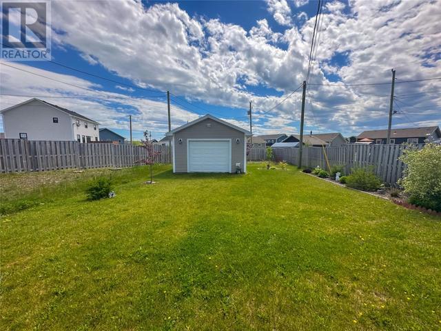 8 Esmonde Pl, House attached with 2 bedrooms, 2 bathrooms and null parking in Gander NL | Image 9