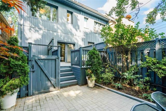 MAIN - 349 Sackville St, House semidetached with 5 bedrooms, 2 bathrooms and 0 parking in Toronto ON | Image 28