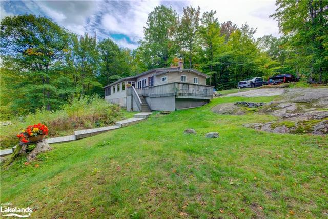 49 Dayeo Dr, House detached with 2 bedrooms, 1 bathrooms and 4 parking in Georgian Bay ON | Image 29