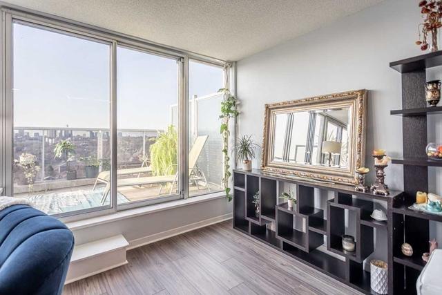 PH13 - 1050 The Queensway, Condo with 2 bedrooms, 2 bathrooms and 1 parking in Etobicoke ON | Image 5