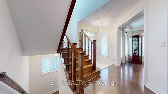 955 Ernest Cousins Cir, House detached with 4 bedrooms, 4 bathrooms and 4 parking in Newmarket ON | Image 9