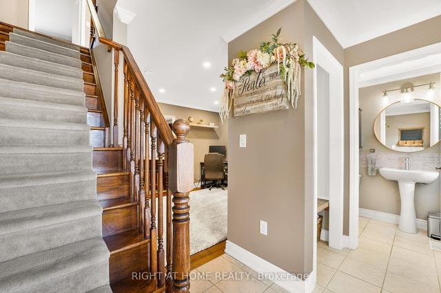 177 Holland Cir, House detached with 3 bedrooms, 3 bathrooms and 5 parking in Cambridge ON | Image 5