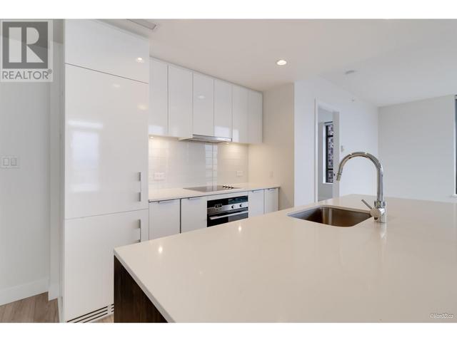2601 - 1308 Hornby St, Condo with 2 bedrooms, 2 bathrooms and 1 parking in Vancouver BC | Image 16