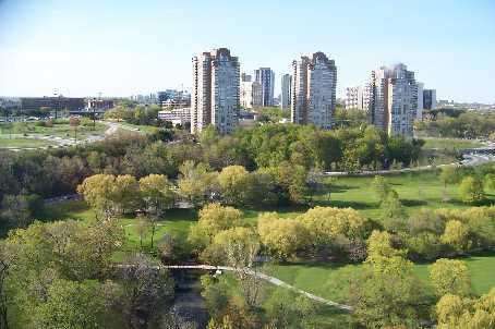 PH16 - 10 Edgecliff Golfway, Condo with 3 bedrooms, 2 bathrooms and 1 parking in North York ON | Image 1