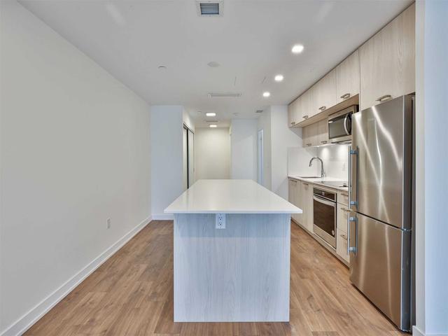 PH12 - 50 Mccaul St, Condo with 3 bedrooms, 2 bathrooms and 2 parking in Toronto ON | Image 10