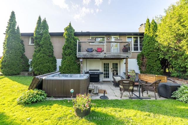 201 Verbena Crt, House detached with 3 bedrooms, 2 bathrooms and 6 parking in Oshawa ON | Image 29