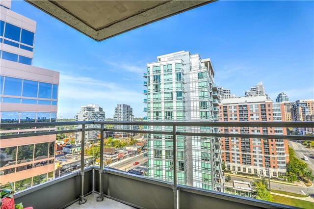 PH210 - 260 Doris Ave, Condo with 3 bedrooms, 2 bathrooms and 1 parking in North York ON | Image 14