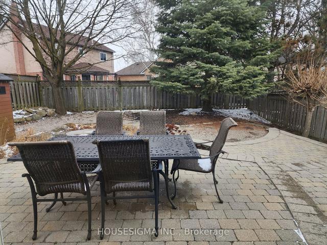 MAIN - 16 Tamarac Trail, House detached with 3 bedrooms, 3 bathrooms and 3 parking in Aurora ON | Image 18