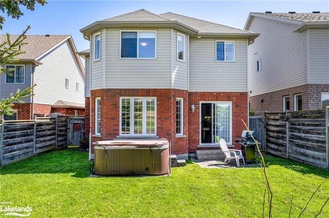 14 Connor Ave, House detached with 4 bedrooms, 3 bathrooms and 4 parking in Collingwood ON | Image 31