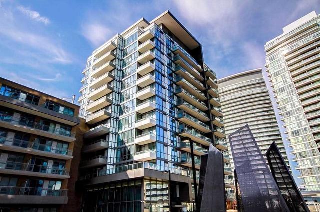 01 - 52 Forest Manor Rd, Condo with 1 bedrooms, 1 bathrooms and 1 parking in North York ON | Image 1