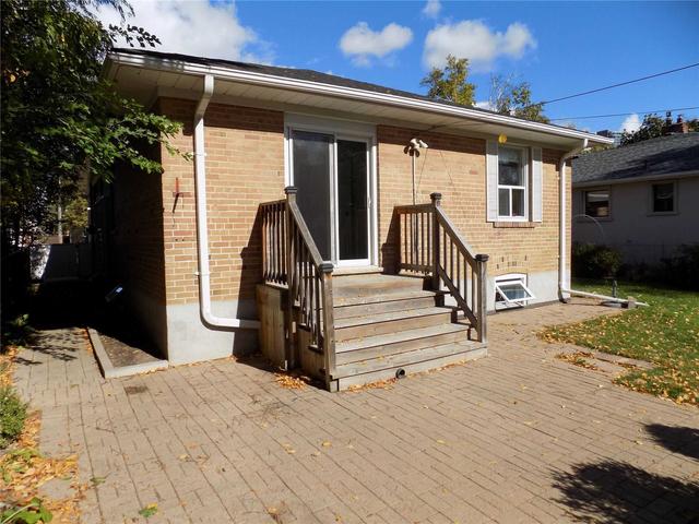 MAIN - 204 Renforth Dr, House detached with 3 bedrooms, 1 bathrooms and 3 parking in Etobicoke ON | Image 13