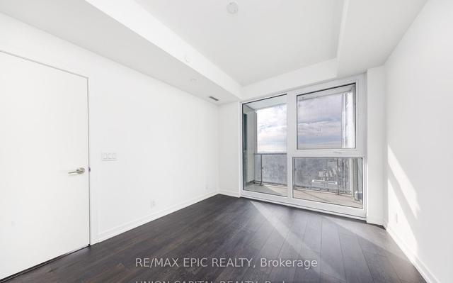 PH21 - 2020 Bathurst St, Condo with 3 bedrooms, 2 bathrooms and 0 parking in York ON | Image 9