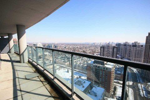 PH201 - 30 Harrison Garden Blvd, Condo with 2 bedrooms, 2 bathrooms and 2 parking in North York ON | Image 2
