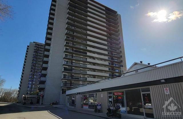PH2 - 158 Mcarthur Ave, Condo with 2 bedrooms, 2 bathrooms and 1 parking in Vanier ON | Image 1