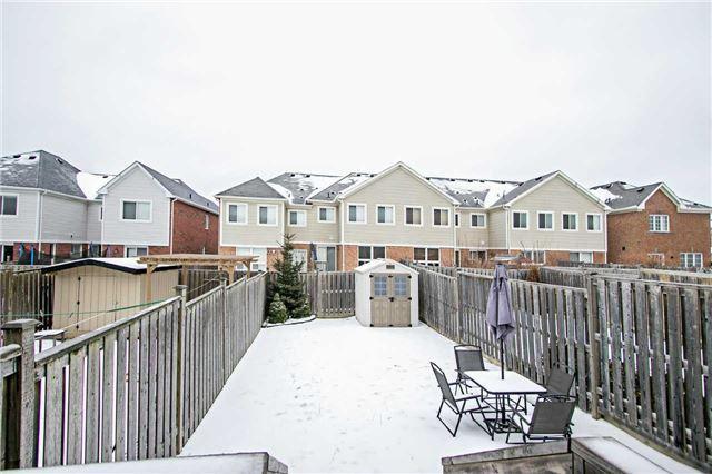 909 Fetchison Dr, House attached with 3 bedrooms, 3 bathrooms and 2 parking in Oshawa ON | Image 20