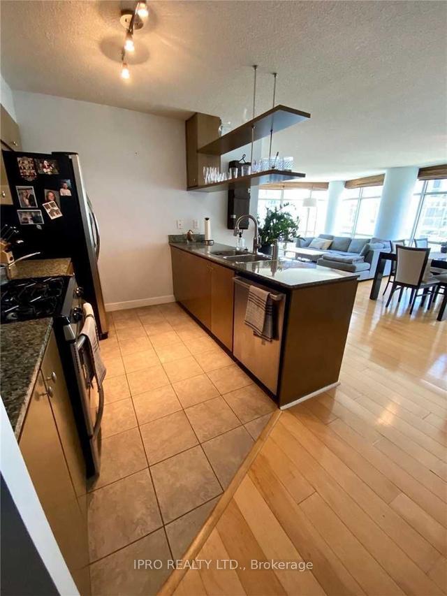 612 - 10 Navy Wharf Crt, Condo with 2 bedrooms, 2 bathrooms and 2 parking in Toronto ON | Image 6