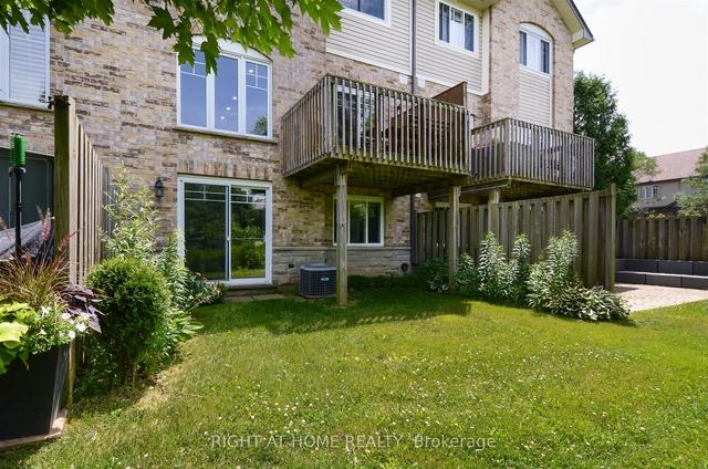 21 - 60 Cloverleaf Dr, Townhouse with 3 bedrooms, 3 bathrooms and 2 parking in Ancaster ON | Image 11
