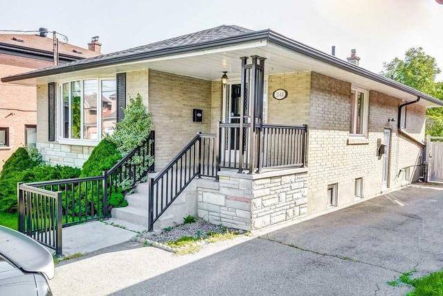 MAIN - 241 Rosemount Ave, House detached with 3 bedrooms, 1 bathrooms and 1 parking in York ON | Image 12