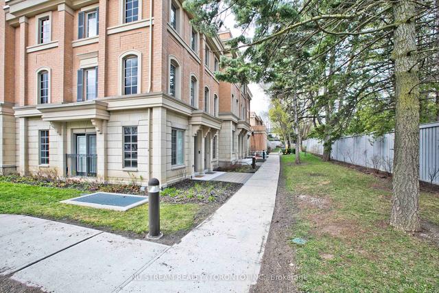 08 - 70 Hargrave Lane, Townhouse with 3 bedrooms, 3 bathrooms and 1 parking in Toronto ON | Image 17