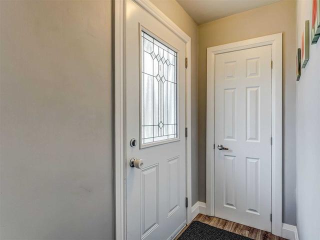 MAIN - 153 Codrington St, House detached with 3 bedrooms, 1 bathrooms and 2 parking in Barrie ON | Image 6