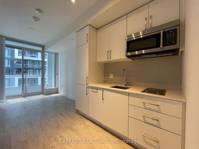 909 - 576 Front St W, Condo with 0 bedrooms, 1 bathrooms and 0 parking in Toronto ON | Image 1