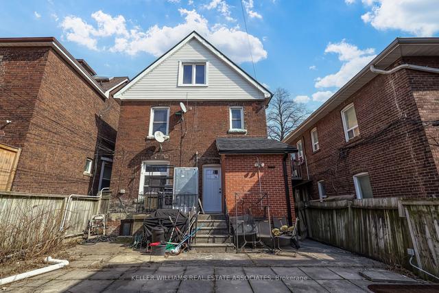 MAIN - 310 Clinton St, House detached with 2 bedrooms, 1 bathrooms and 0 parking in Toronto ON | Image 16