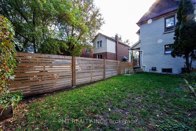 MAIN - 39 Windermere Ave, House detached with 3 bedrooms, 2 bathrooms and 1 parking in Toronto ON | Image 20