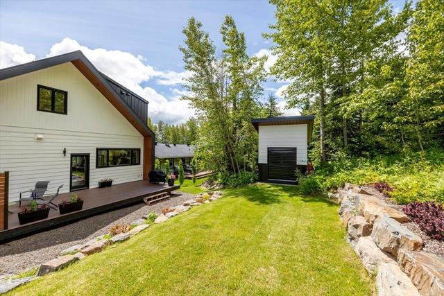36 Aspen Cres, House detached with 4 bedrooms, 3 bathrooms and 4 parking in Fernie BC | Image 62