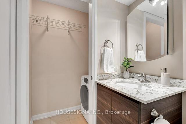 909 - 111 Elizabeth St, Condo with 1 bedrooms, 1 bathrooms and 1 parking in Toronto ON | Image 21