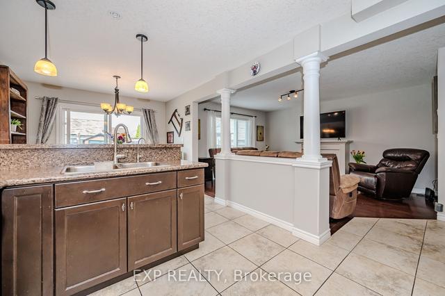 16 Creighton Ave, House detached with 3 bedrooms, 4 bathrooms and 4 parking in Guelph ON | Image 4