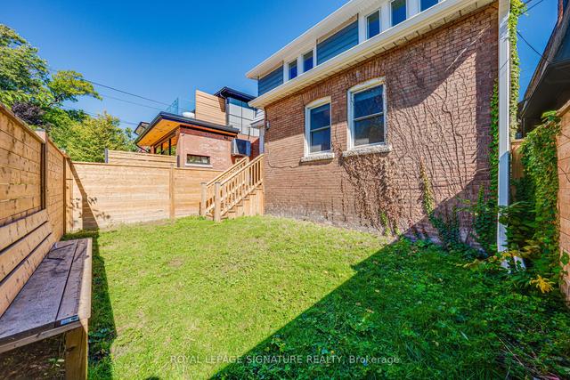MAIN - 210 Indian Rd, House detached with 2 bedrooms, 1 bathrooms and 0 parking in Toronto ON | Image 20
